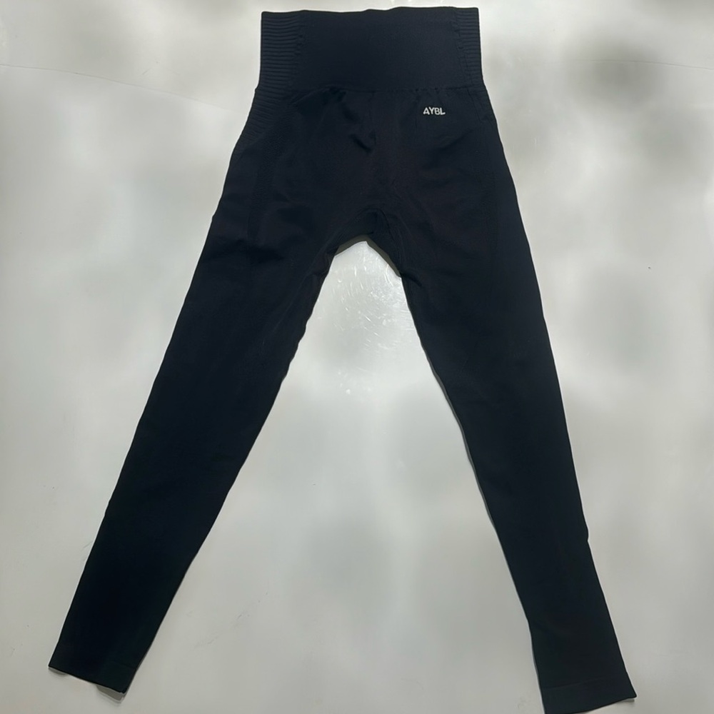 AYBL size XS leggings